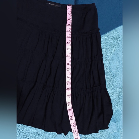 BCBGMAXAZRIA Black MIDI Skirt NWOT! - Picture 6 of 8